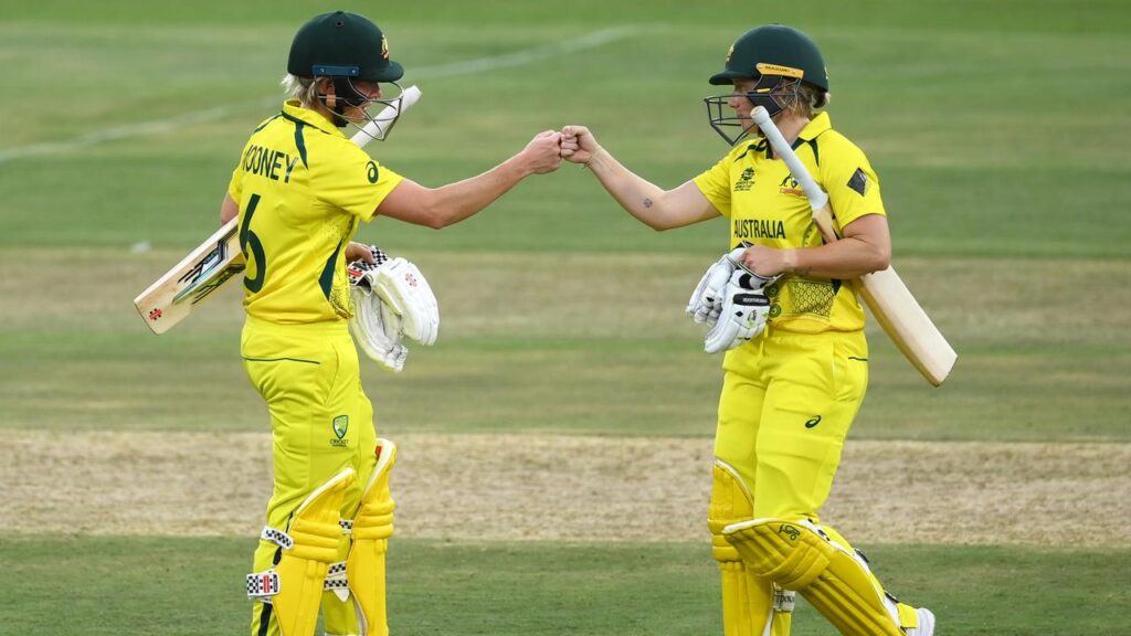 Beth Mooney And Alyssa Healey. play well and advances to semi final of the t20 world cup.